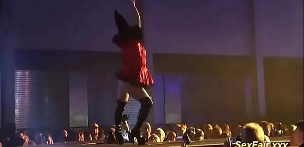  flexible lapdance on venus show stage